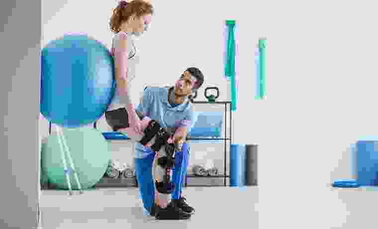 arthrocareindore.com